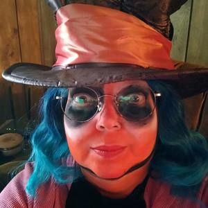 Meet your Posher, Krystal